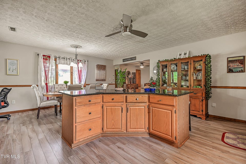 Photo #19: 205 Live Oak Drive