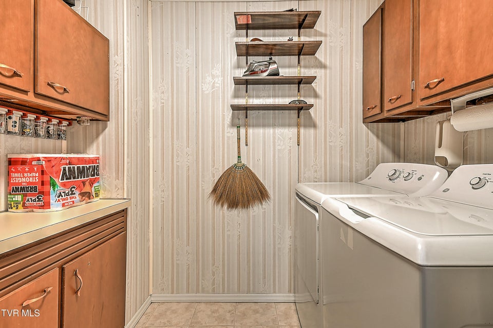 Photo #22: 205 Live Oak Drive