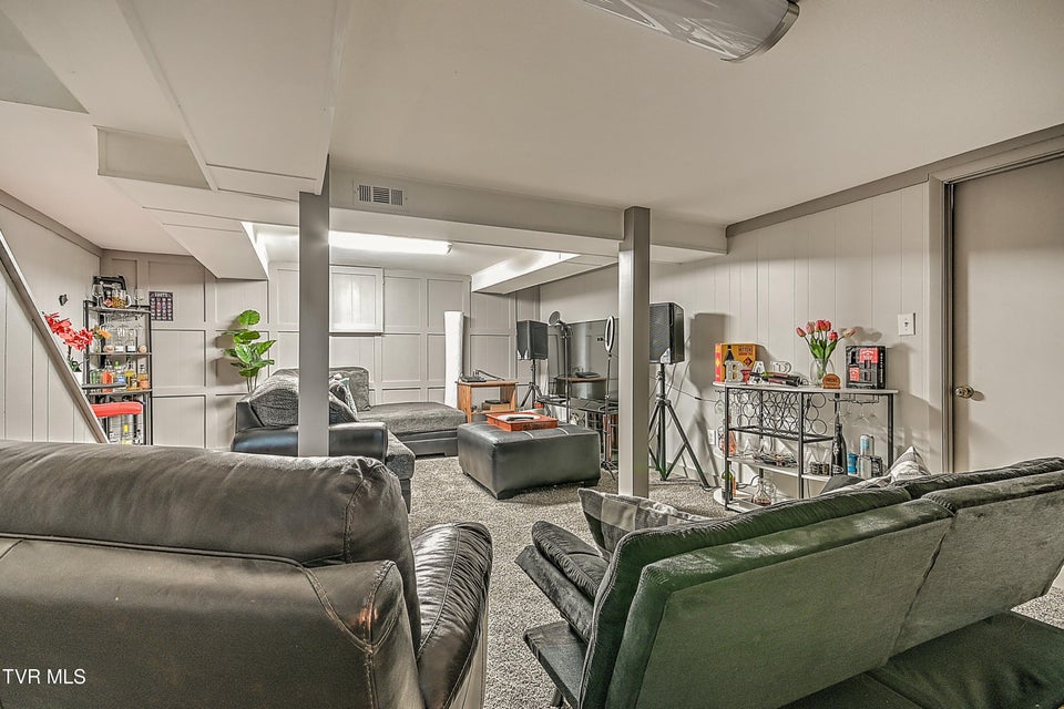 Photo #41: 205 Live Oak Drive
