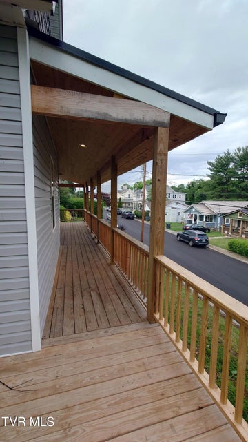 Photo #14: 616 6th Street