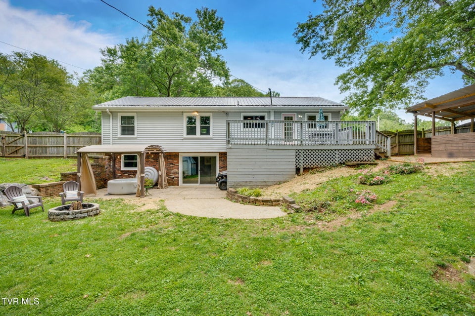 Photo #29: 2300 Stuart Drive