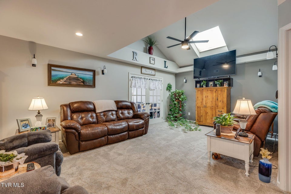 Photo #6: 322 Arbor Terrace