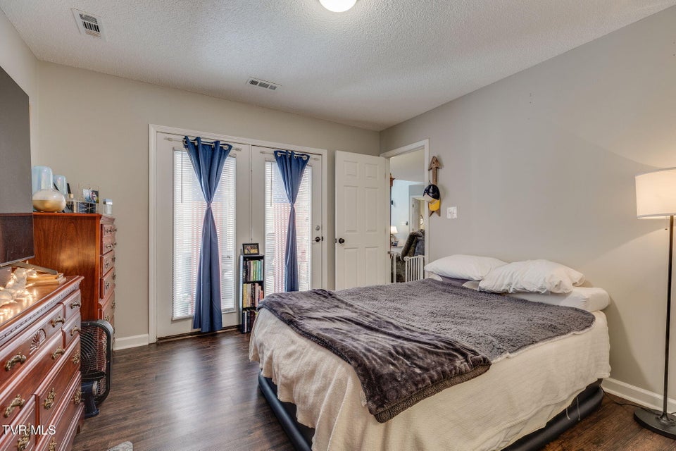 Photo #19: 322 Arbor Terrace
