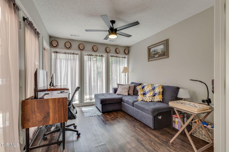 Photo #21: 322 Arbor Terrace