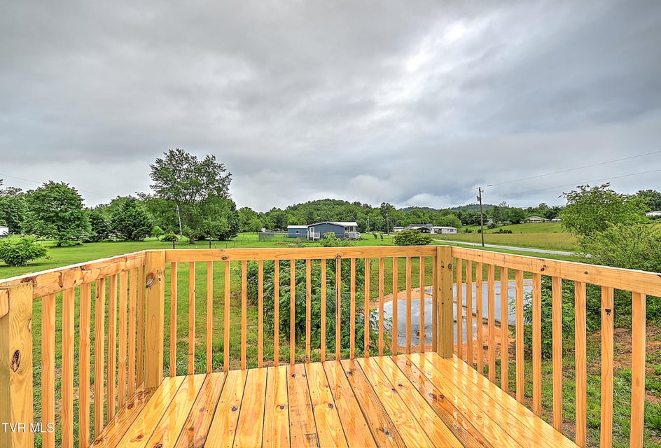 Photo #37: 635 Dunham Road