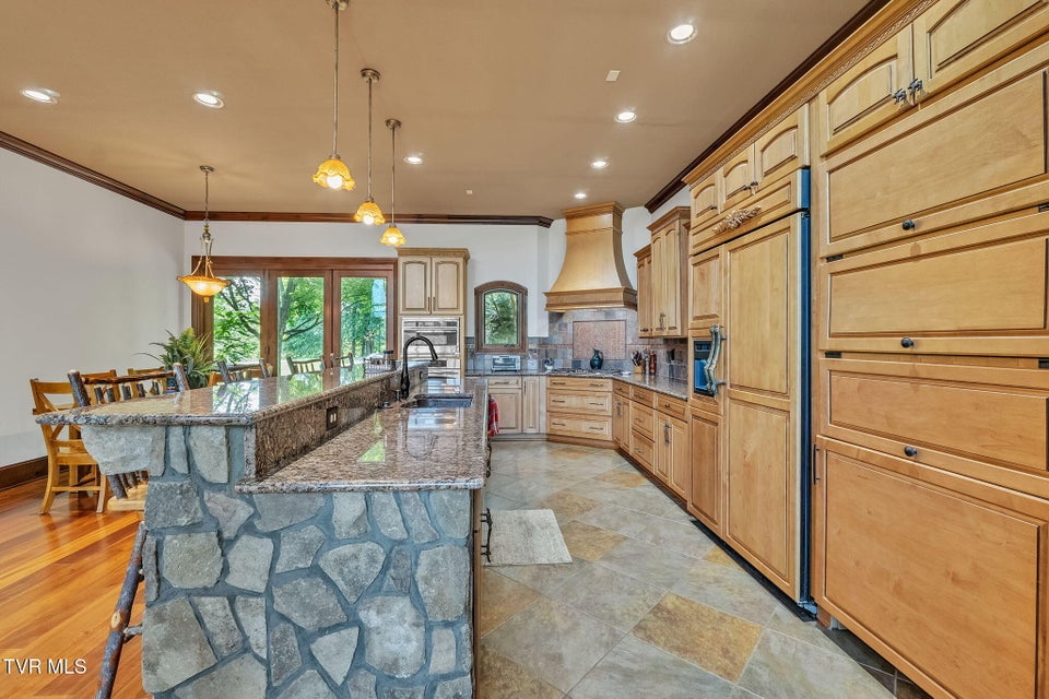 Photo #18: 18549 Landridge Way