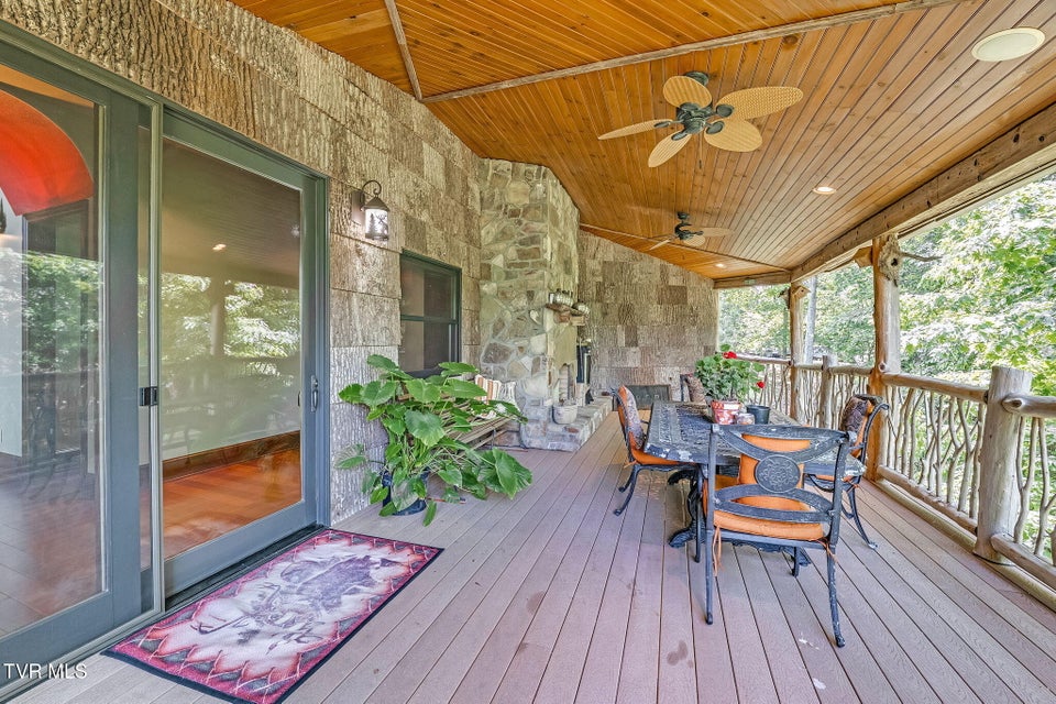Photo #39: 18549 Landridge Way