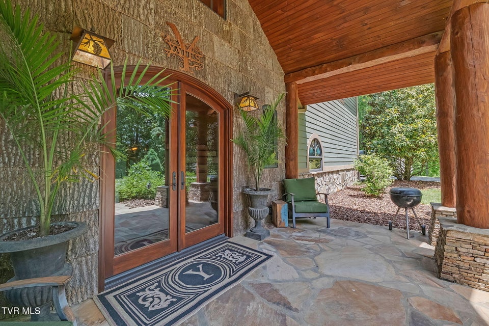 Photo #9: 18549 Landridge Way
