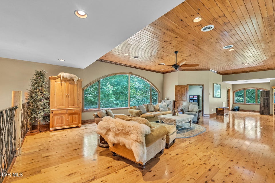 Photo #52: 18549 Landridge Way
