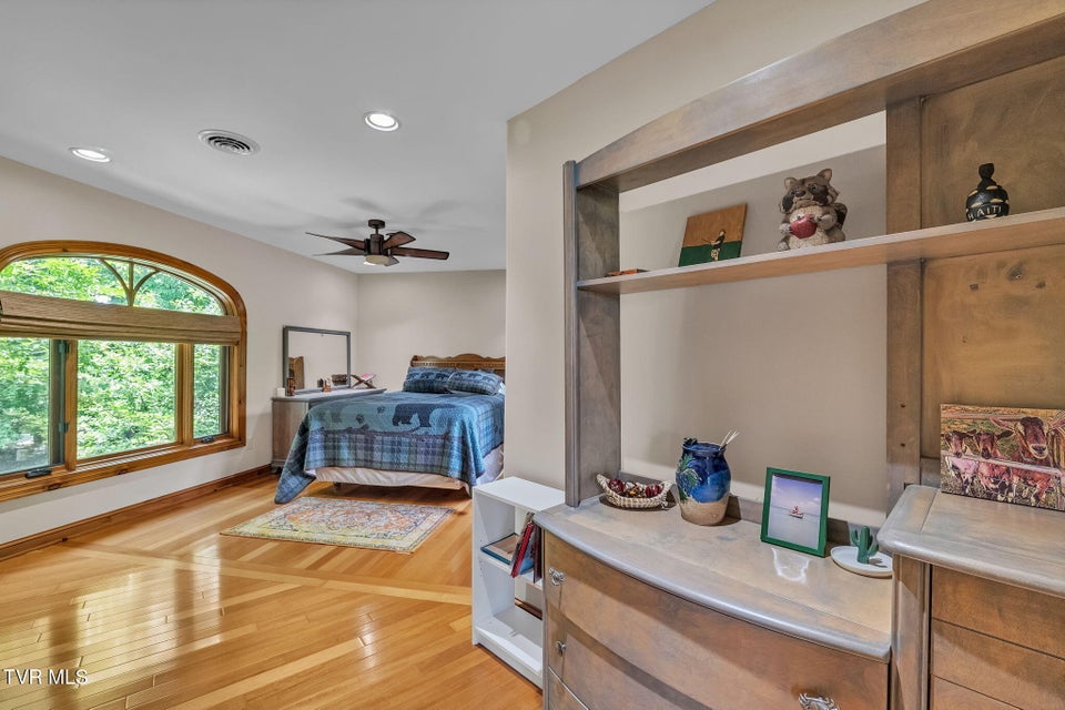 Photo #60: 18549 Landridge Way