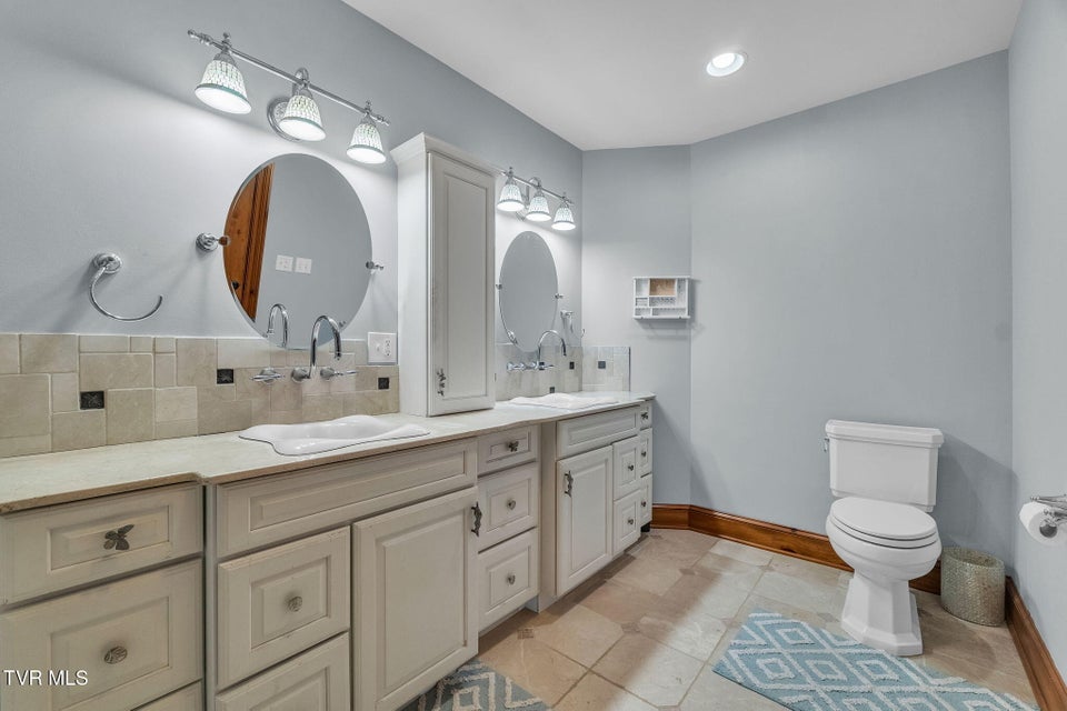 Photo #65: 18549 Landridge Way