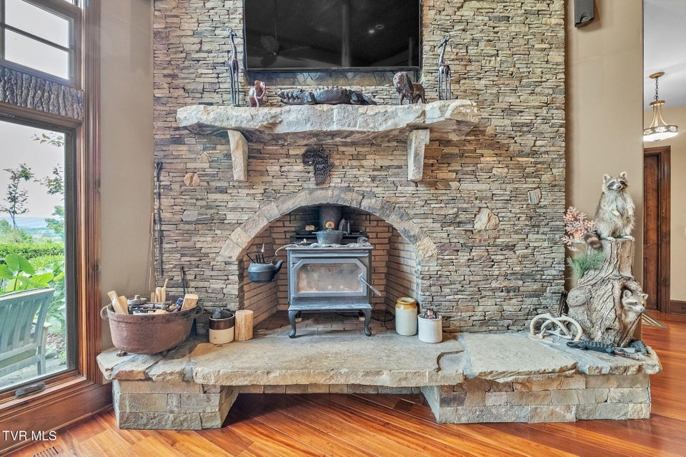 Photo #27: 18549 Landridge Way