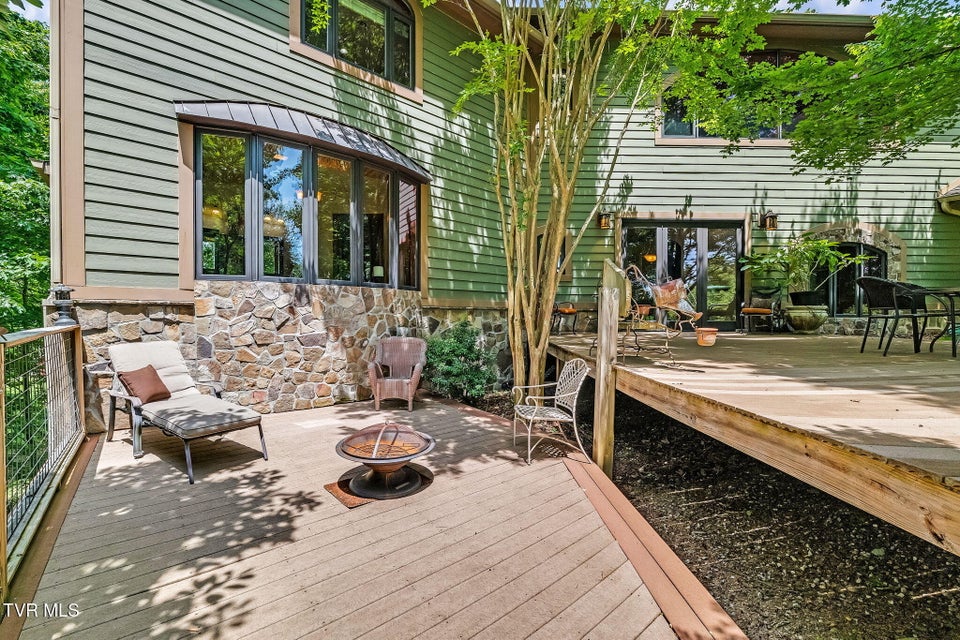Photo #6: 18549 Landridge Way