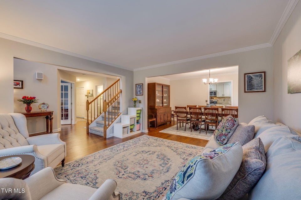 Photo #10: 3424 Berkshire Circle