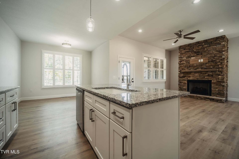 Photo #13: 3107 Bridgewater Boulevard