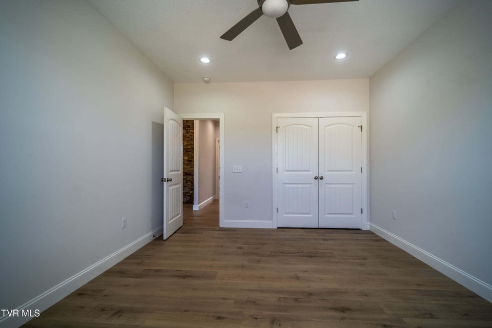 Photo #35: 3107 Bridgewater Boulevard