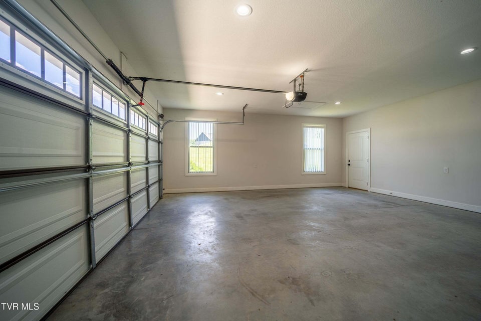 Photo #37: 3107 Bridgewater Boulevard