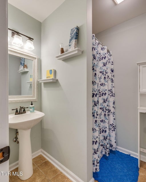 Photo #25: 3424 Berkshire Circle