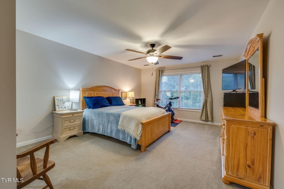 Photo #27: 3424 Berkshire Circle