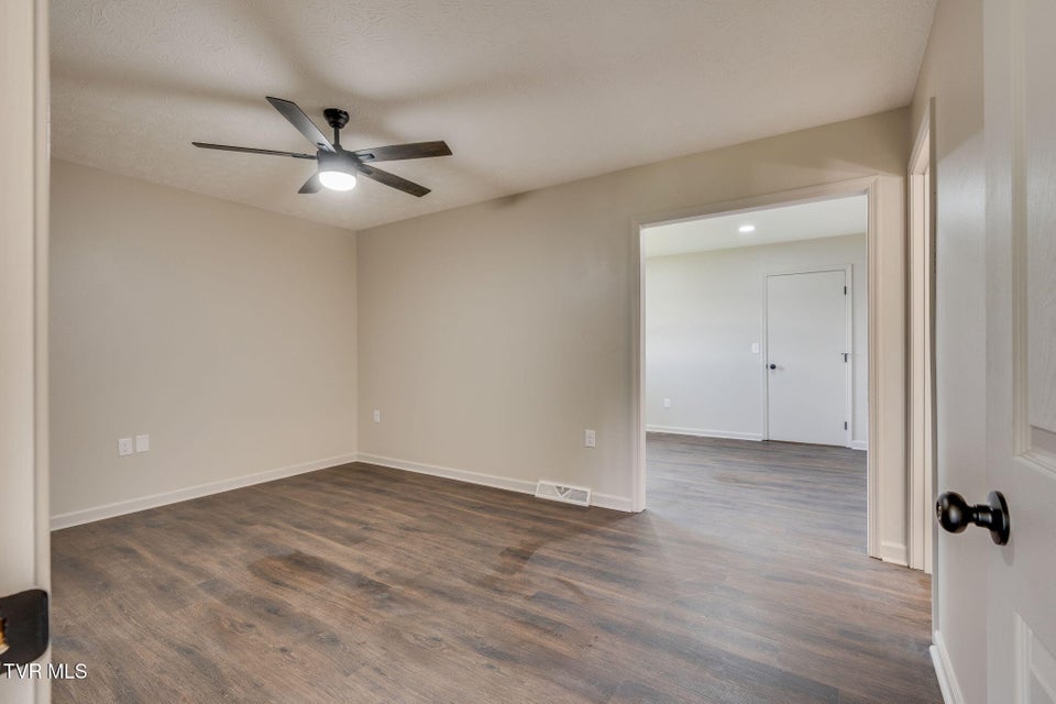 Photo #12: 480 Old Hickory Circle