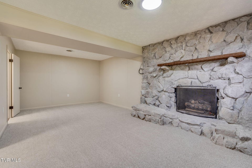Photo #25: 480 Old Hickory Circle