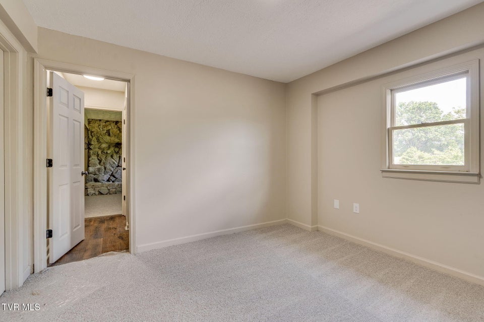 Photo #28: 480 Old Hickory Circle