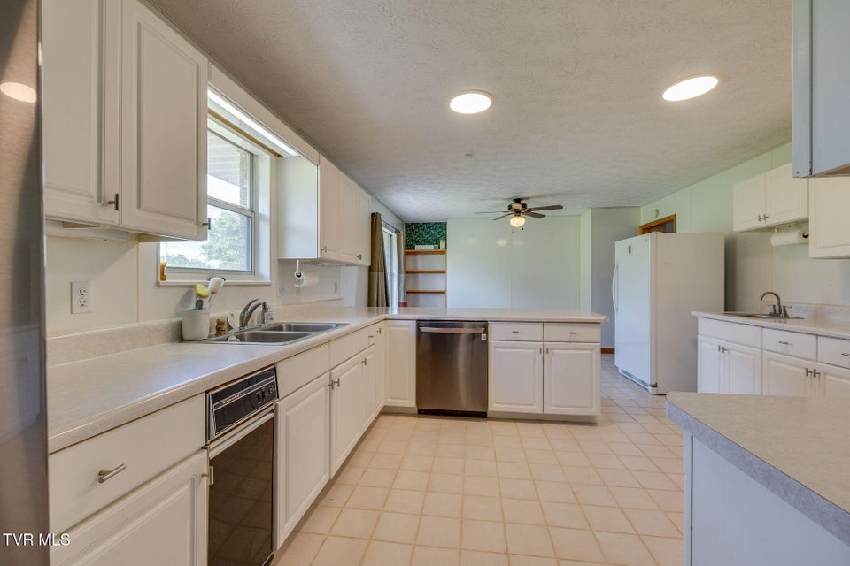 Photo #17: 3808 Ford Drive