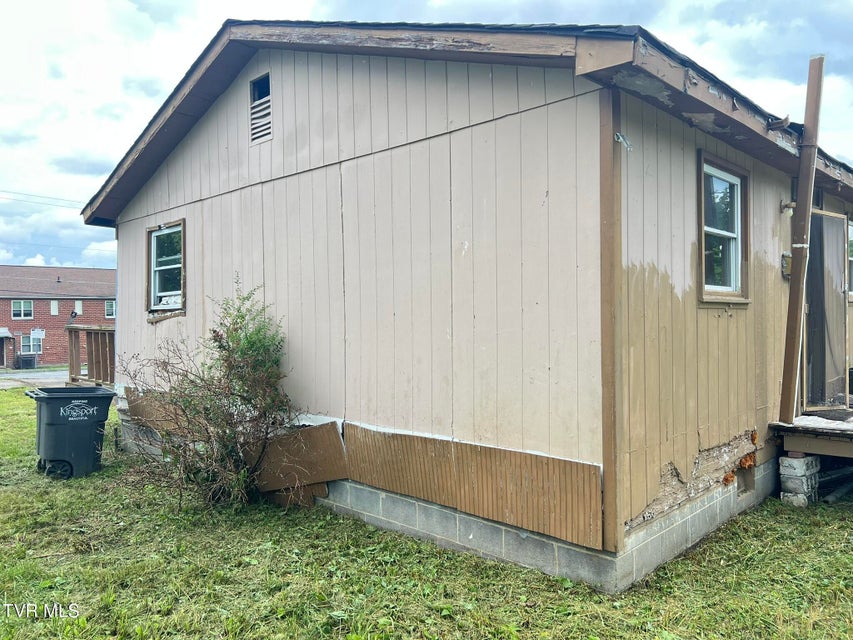 Photo #8: 1158 Dorothy Street