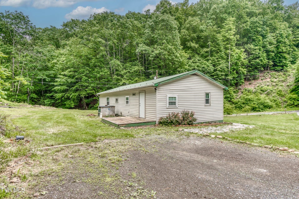 Photo #4: 11030 College Drive