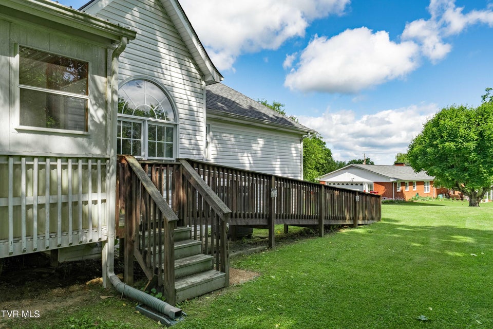 Photo #39: 4006 Navaho Drive