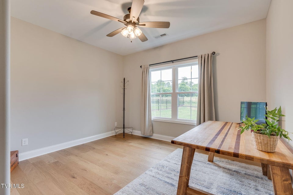 Photo #17: 812 Dolen Place