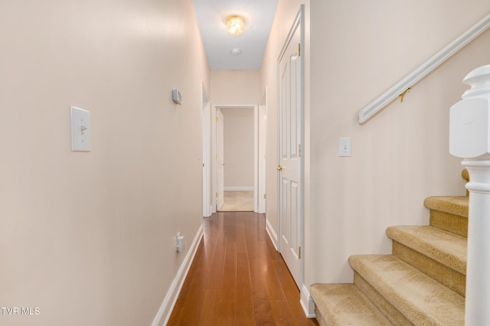 Photo #24: 223 Avonlea Place
