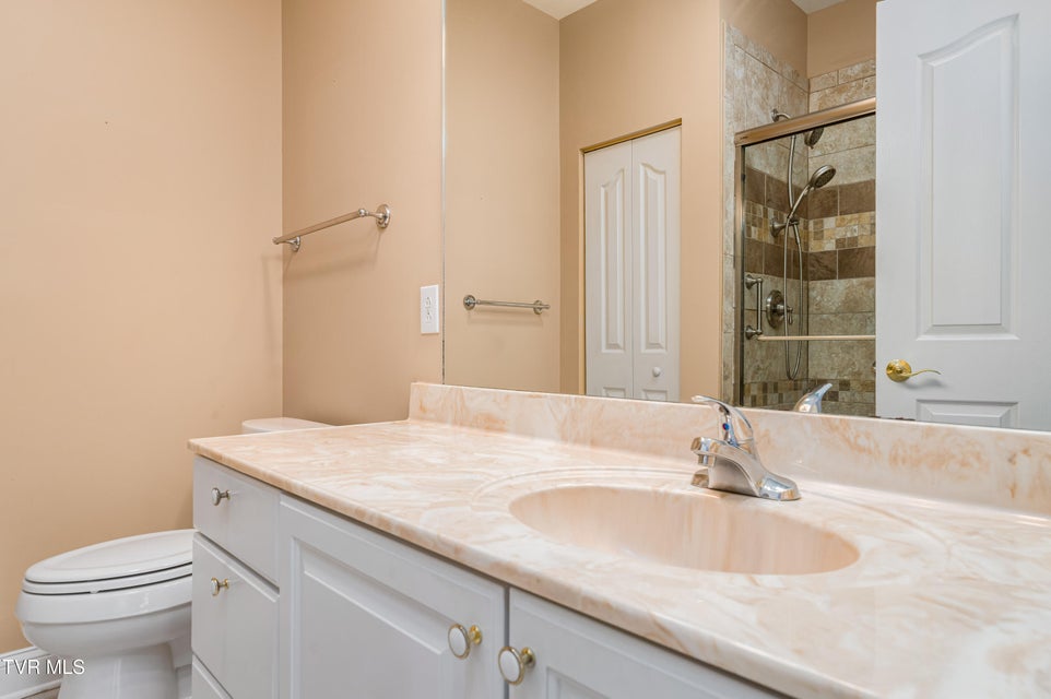 Photo #29: 223 Avonlea Place