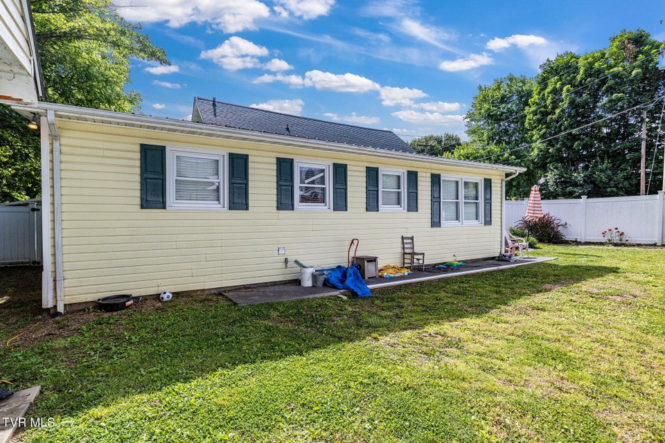 Photo #32: 311 Roan Street