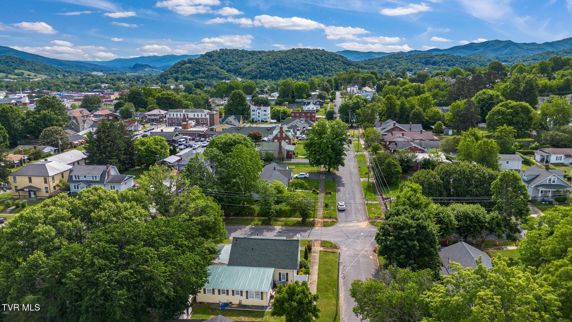 Photo #37: 311 Roan Street