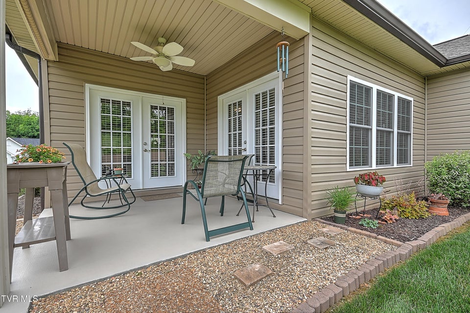 Photo #43: 520 Villa Lane
