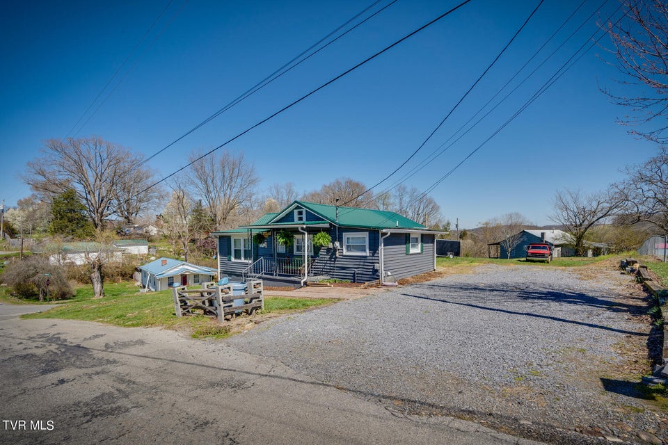Photo #3: 1205 Church Street