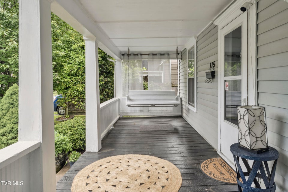 Photo #3: 115 Poplar Street
