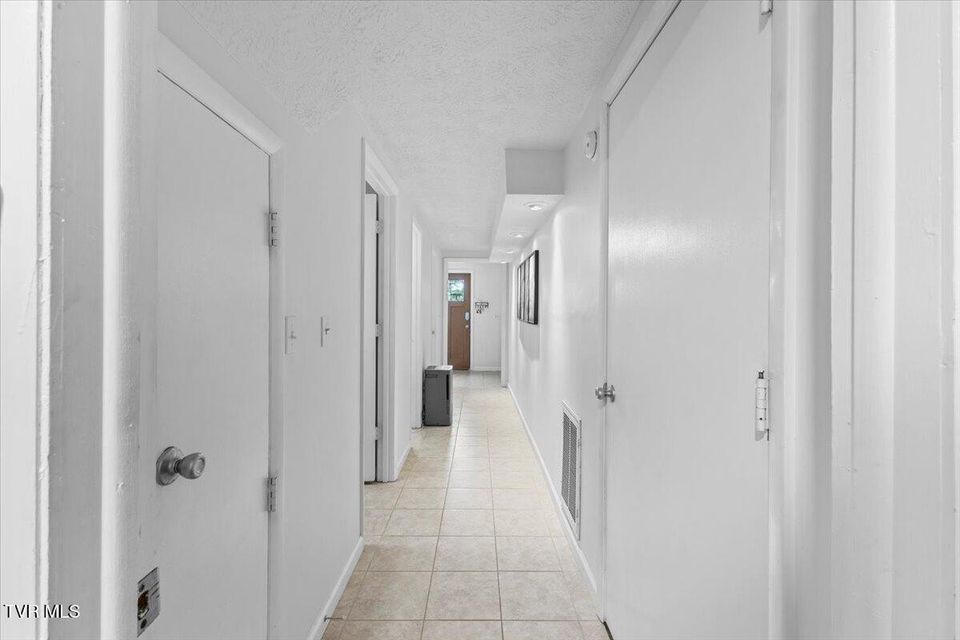 Photo #50: 8 Brooklawn Court