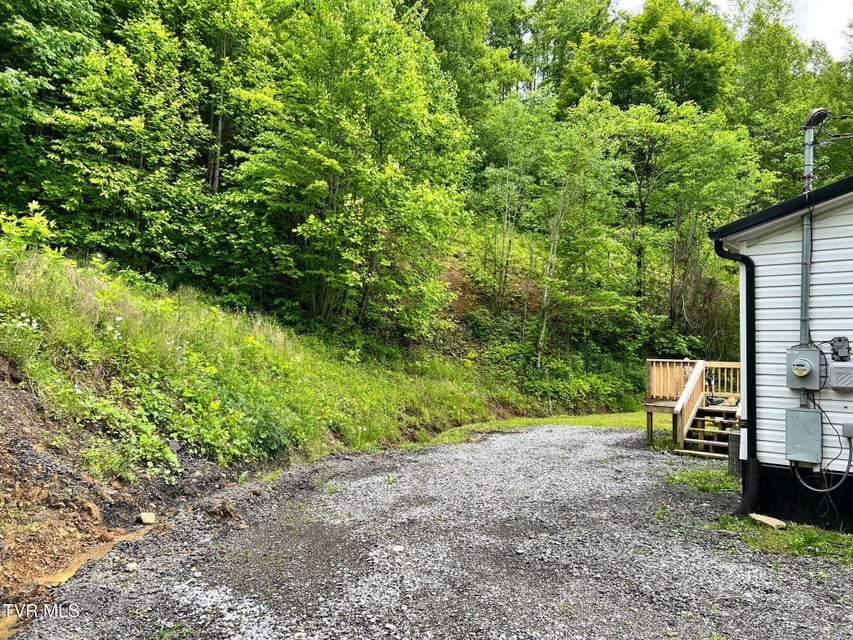 Photo #46: 10126 Green Hollow Road