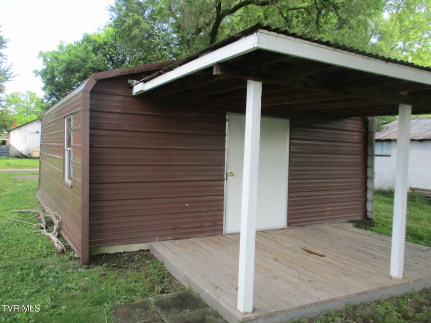 Photo #10: 1653 E Street
