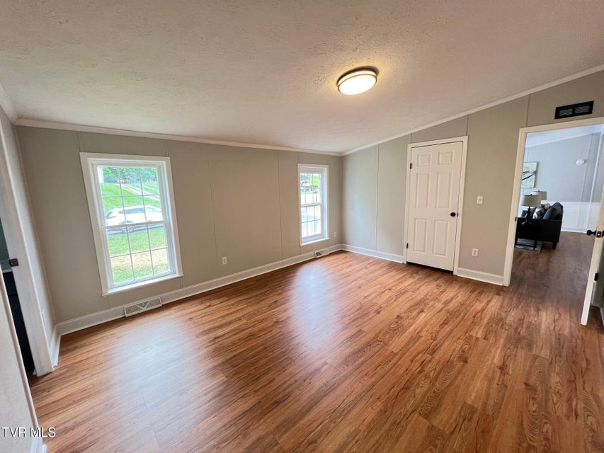 Photo #31: 166 Hallborough Drive
