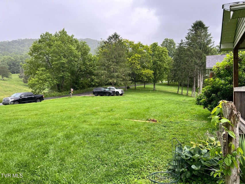 Photo #14: 853 Dryden Heights Drive