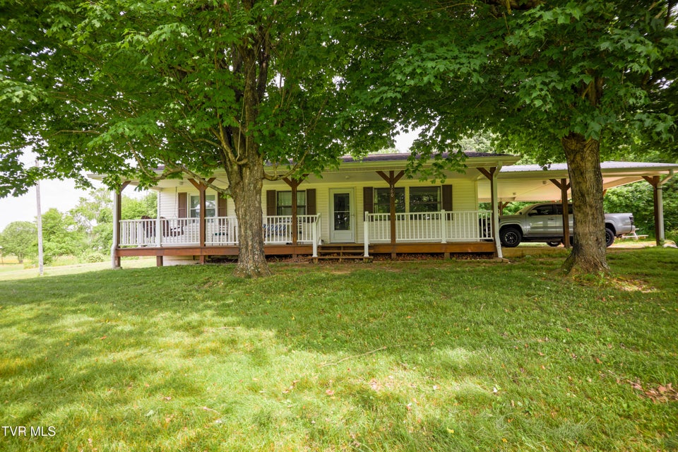 Photo #2: 360 Wi Bowman Rd Road