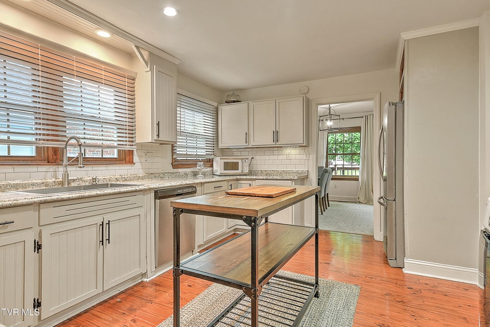 Photo #16: 1449 Warpath Drive