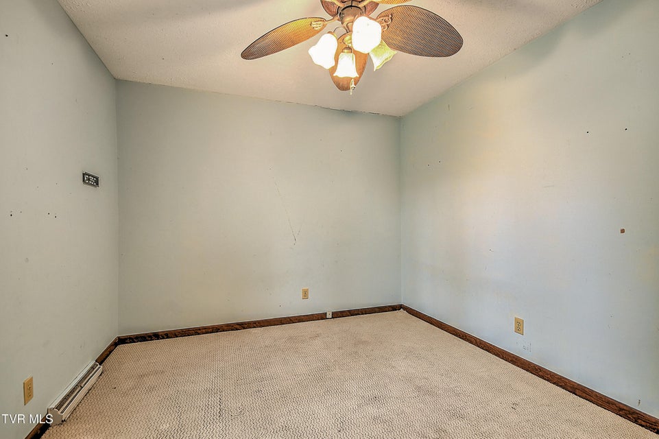 Photo #25: 121 Lone Oak Drive