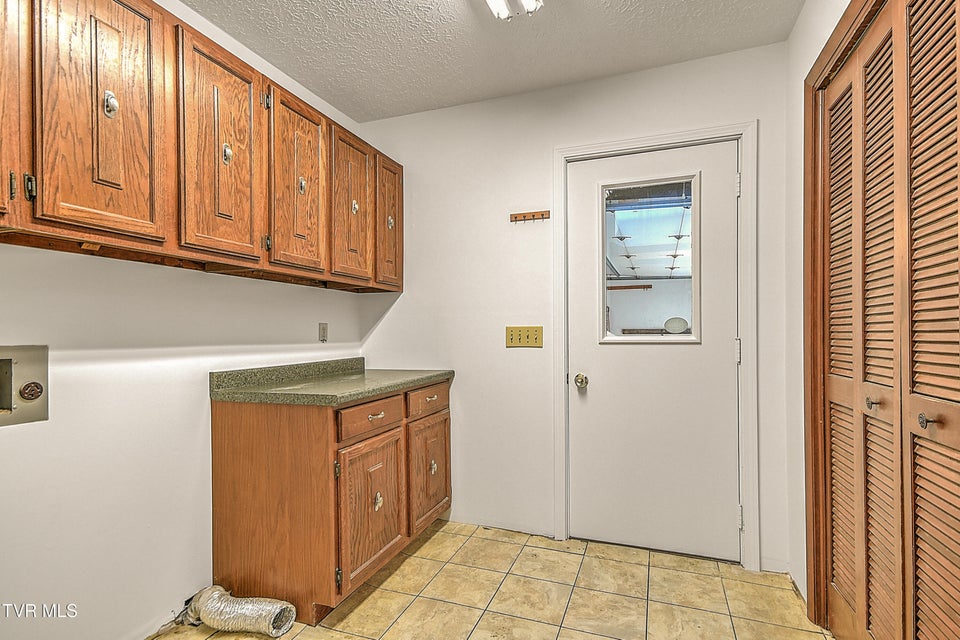 Photo #21: 121 Lone Oak Drive