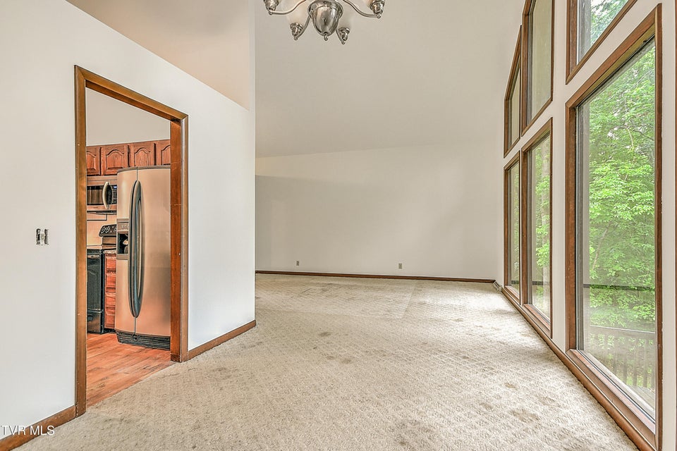 Photo #19: 121 Lone Oak Drive