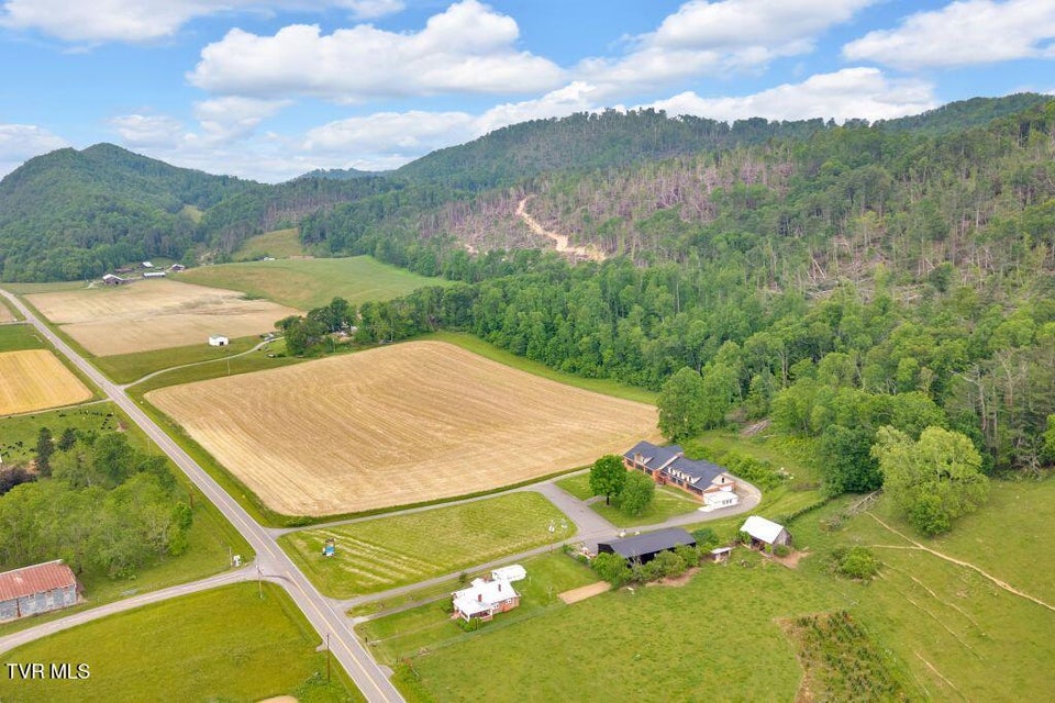 Photo #12: 5500 Roan Creek Road