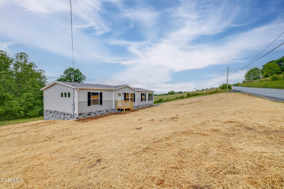 Photo #20: 913 Henry Harr Road